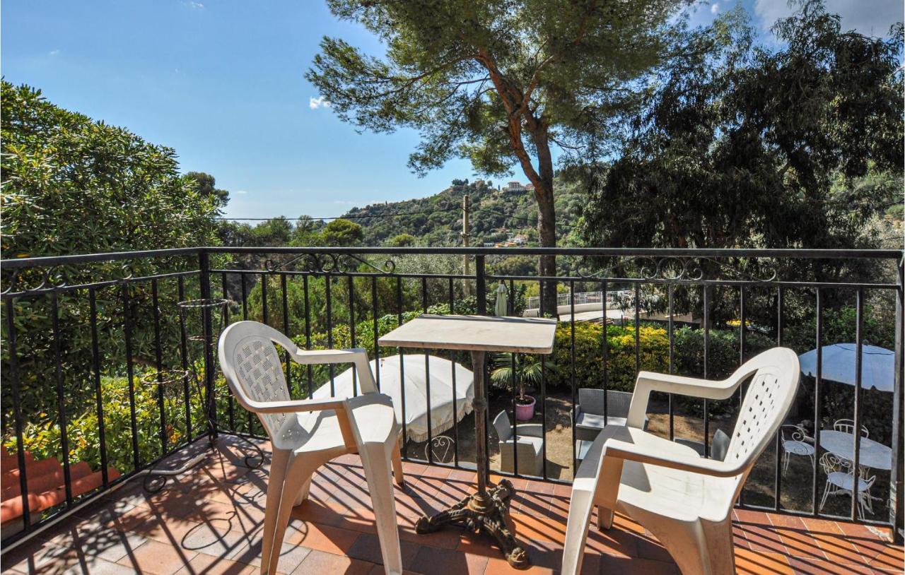 1 Bedroom Lovely Home In Menton Exterior foto